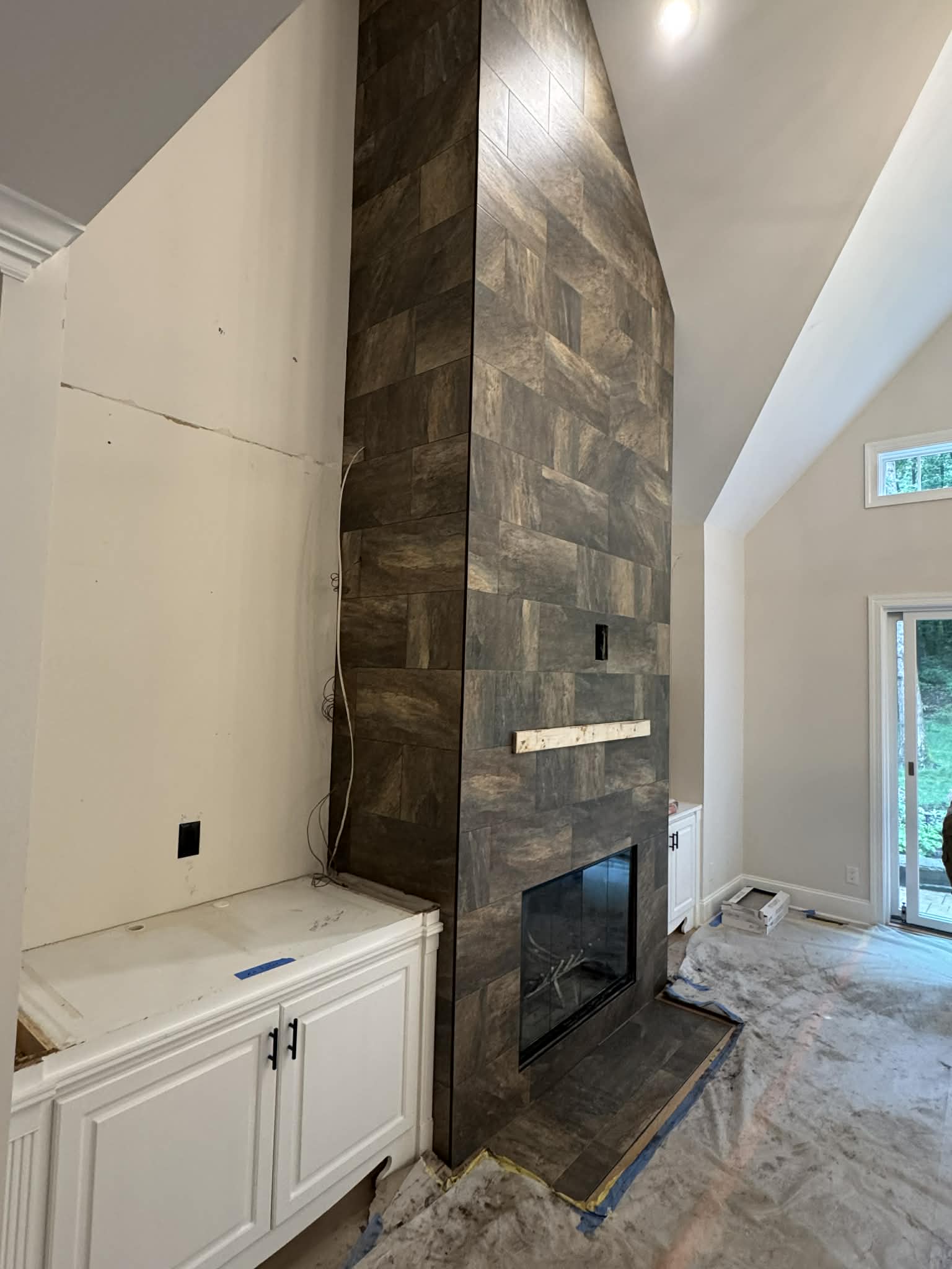 Fireplace tile surround